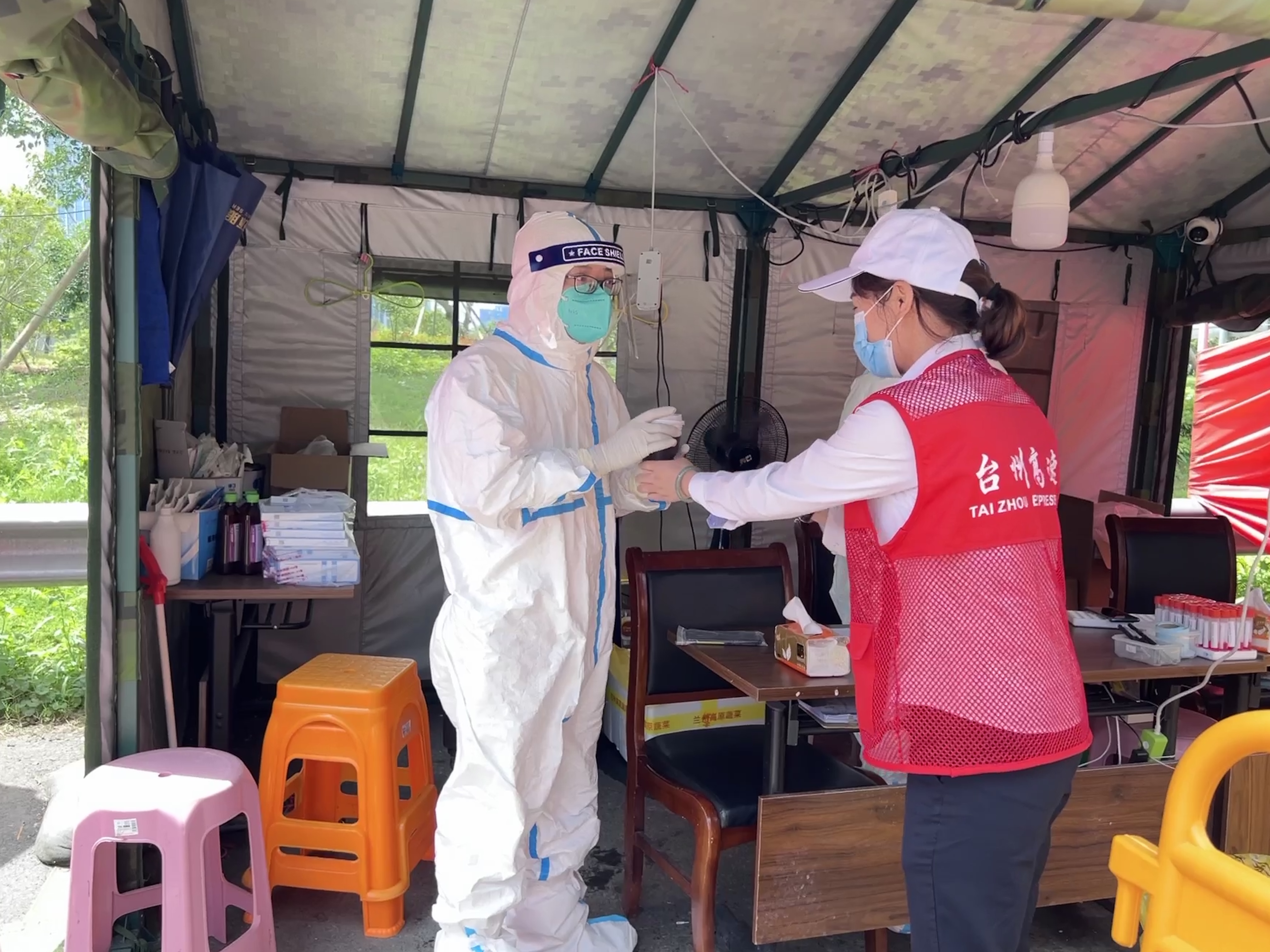 1655197779311258.jpg 袁莉攝1攝.jpg