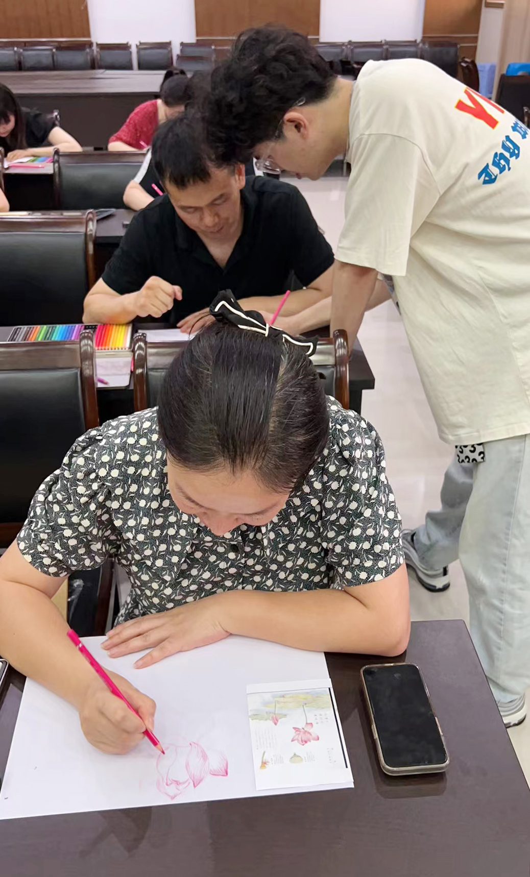 1656291919555672.jpg a8fa3556b0e5f309749b6dcd60c2df3.jpg