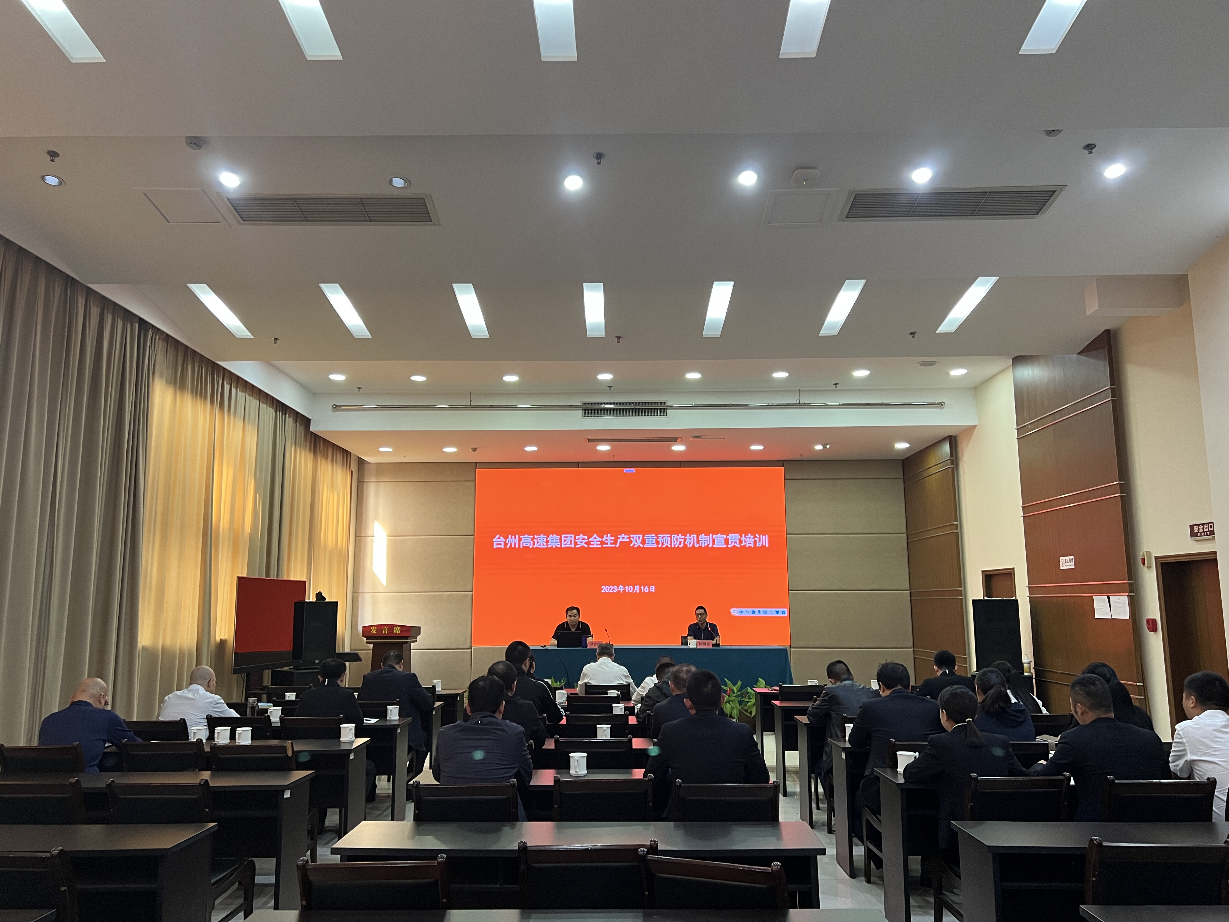 1697772221152456.jpg IMG_1532.JPG