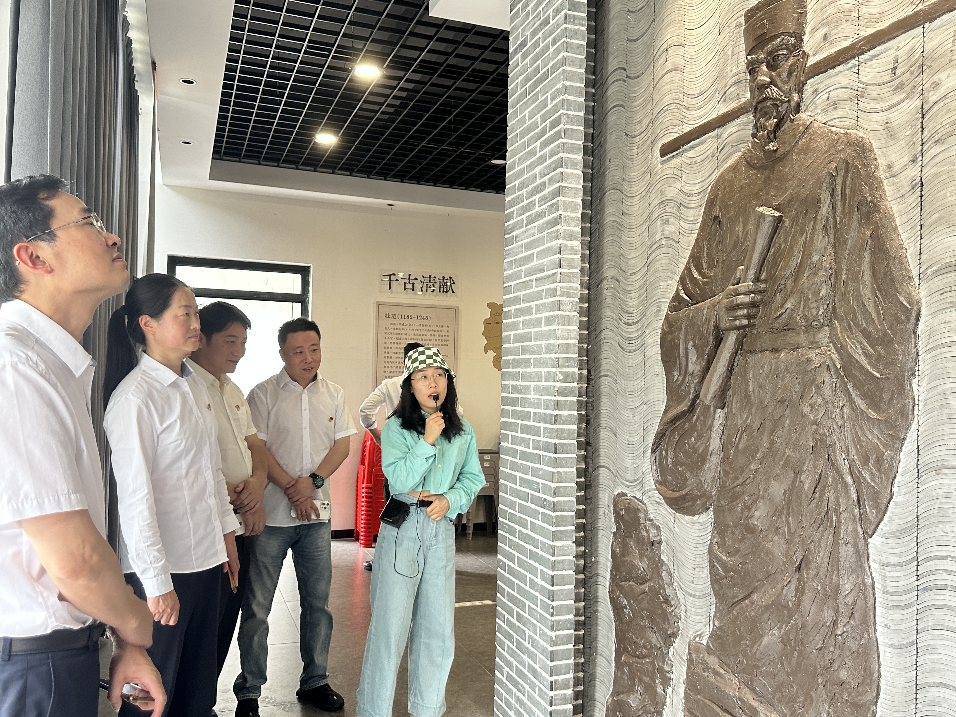 1718262749341454.jpg 15492dc78e5b148947f49c5be2d21d4.jpg