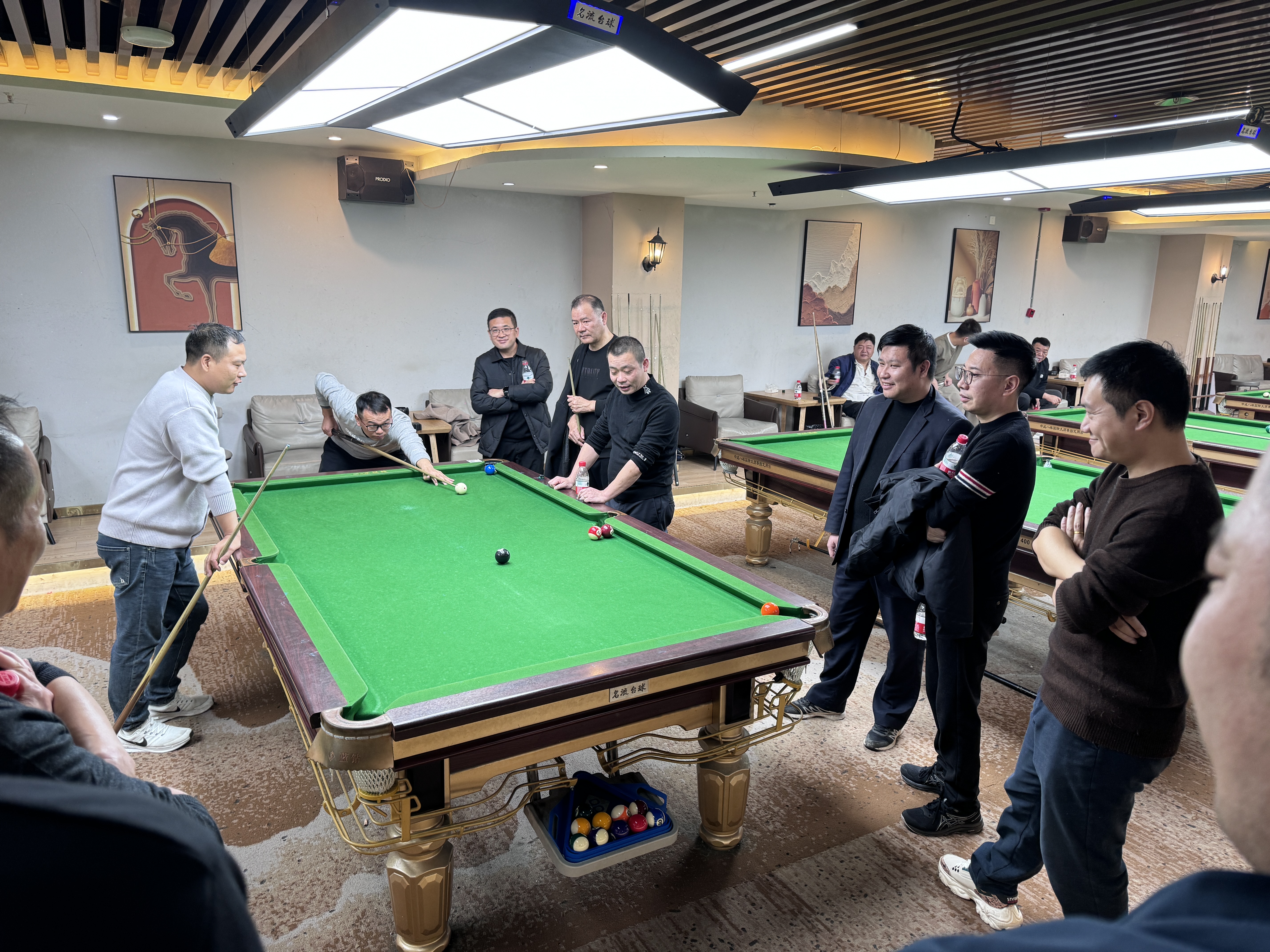 1732854432455175.jpg 3a1f1b9f93915ecf77e0dfe2b45c49d.jpg