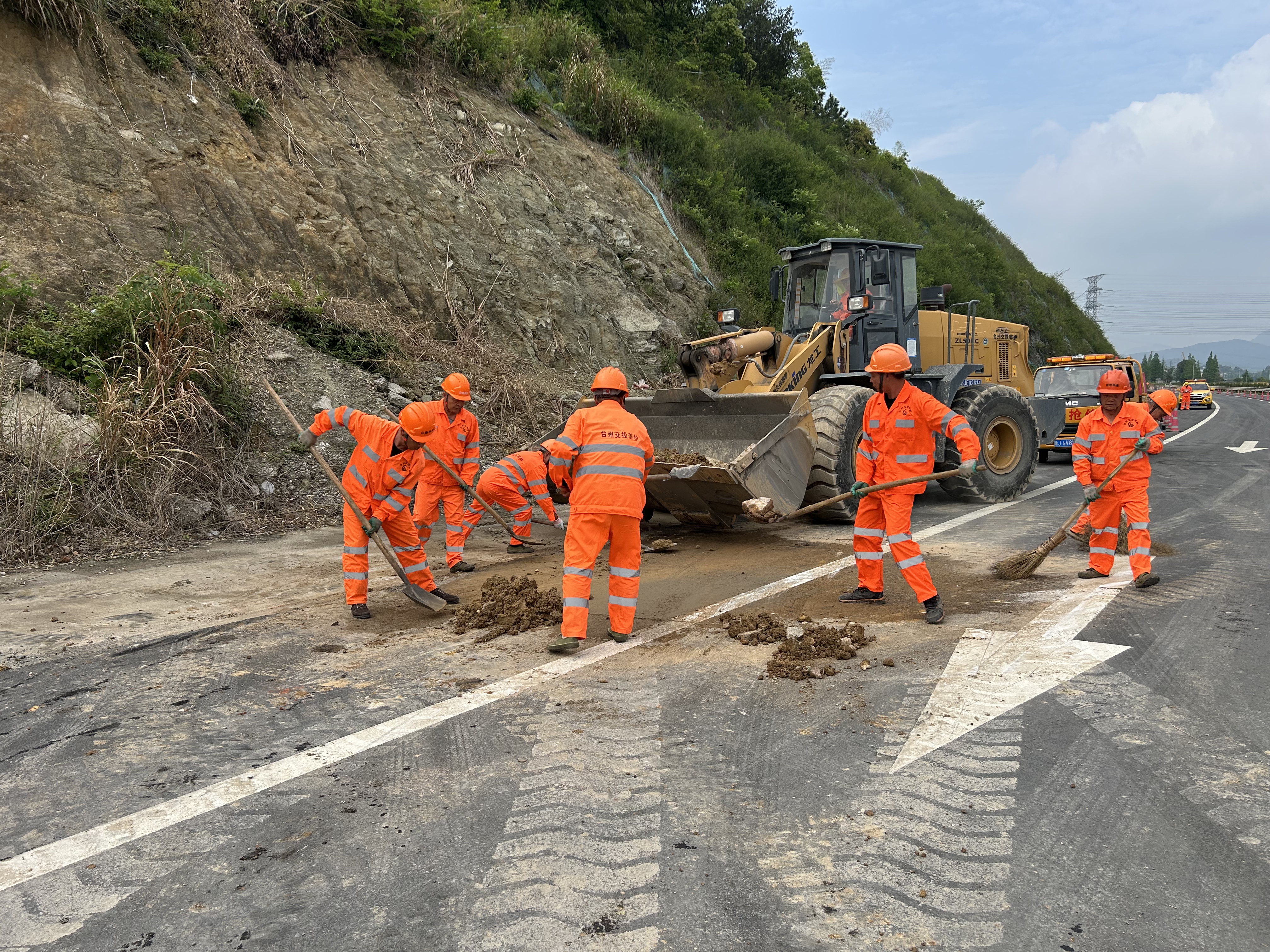 1746673222306020.jpg a05bd6a09c9fa77b84c425296fa1261.jpg